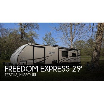 2016 Coachmen Freedom Express